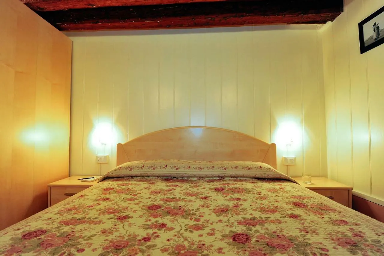 Ca' Bernarda Apartment Venice Italy